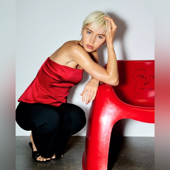 Zara Red satin Top - Picture 1 of 5